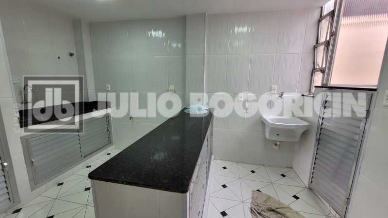 f0d87711-6f58-4ee1-b4b5-594d08 - 37