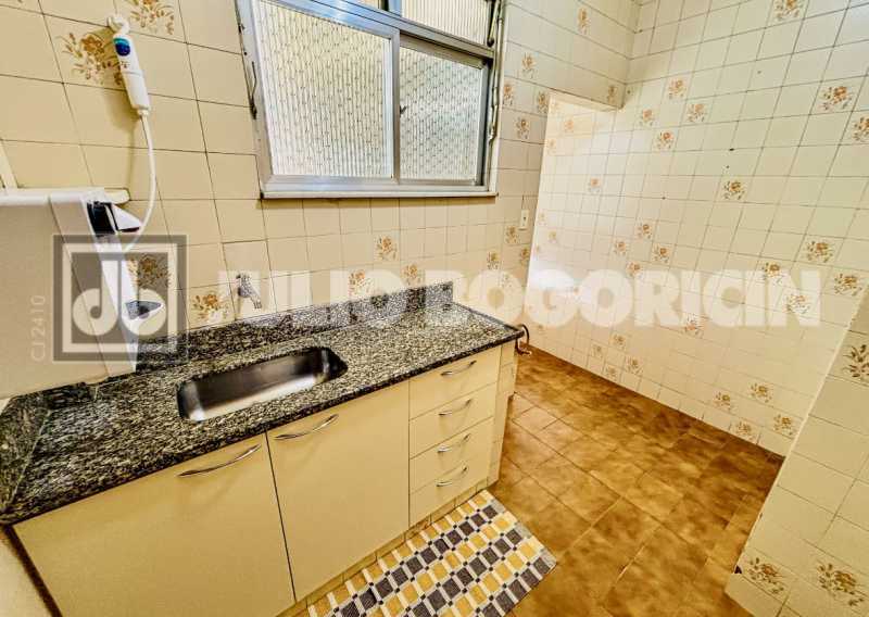 Conheça IMG_7146. do imóvel - Rua Campos Sales, 2 quartos, colado com o metro Afonso pena, Vazio, Oportunidade!!!! - JBAP211126 - 18 IMG_7146. - 18