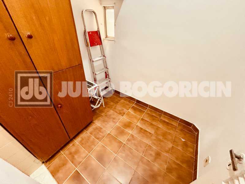 Conheça IMG_7040. do imóvel - Rua Campos Sales, 2 quartos, colado com o metro Afonso pena, Vazio, Oportunidade!!!! - JBAP211126 - 19 IMG_7040. - 19