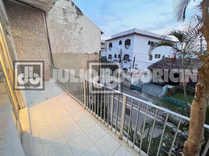 18019_G1700147501 - 2