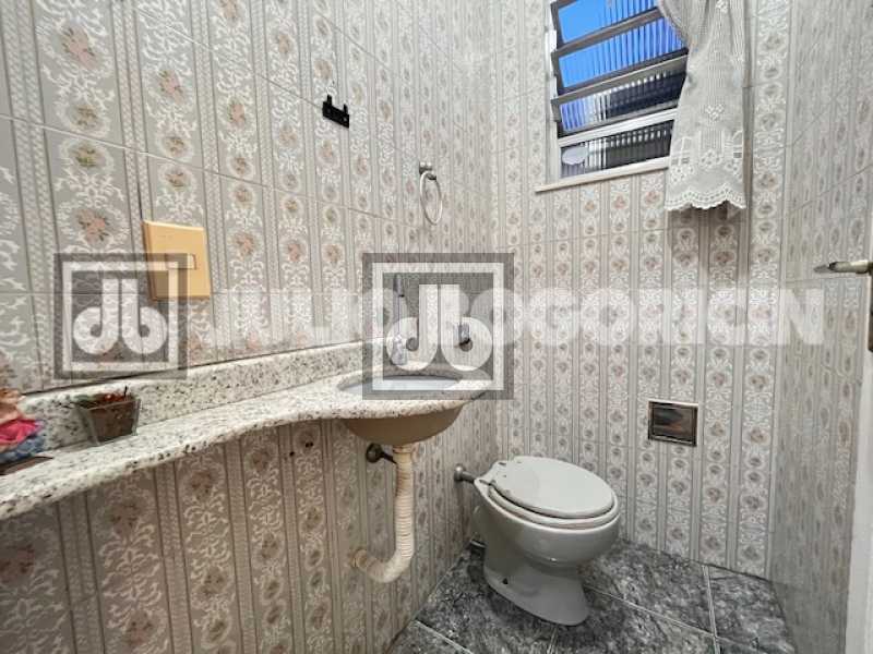 18019_G1700147519 - 10