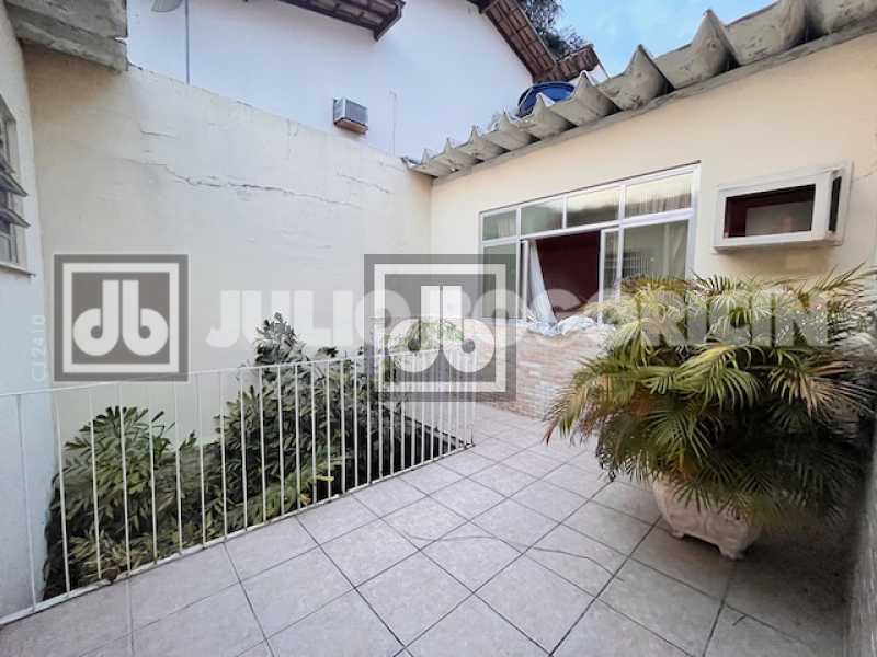 18019_G1700147522 - 17