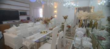 Exclusividade - Lindíssimo apartamento, varanda, 2 quartos (suíte), vaga de garagem escriturada. Próximo ao Metrô Uruguai, farto comércio e condução. Nada a fazer!! - JBT207249