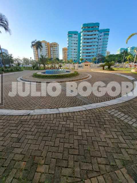 16ea2025-8996-4444-8def-239434 - 26