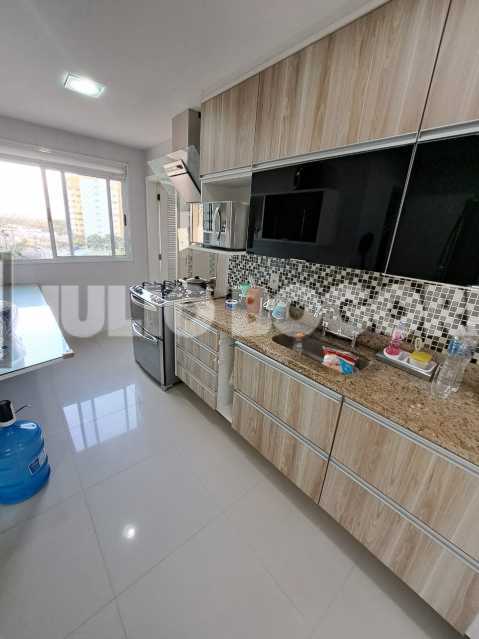 6760ffb3-53c3-4edd-952e-59f50a - 20