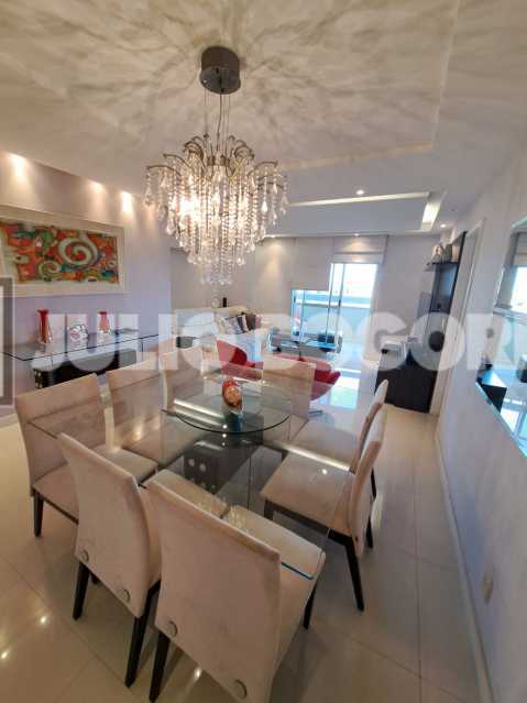 f3a01e3c-8554-4909-b6c3-f203da - 2