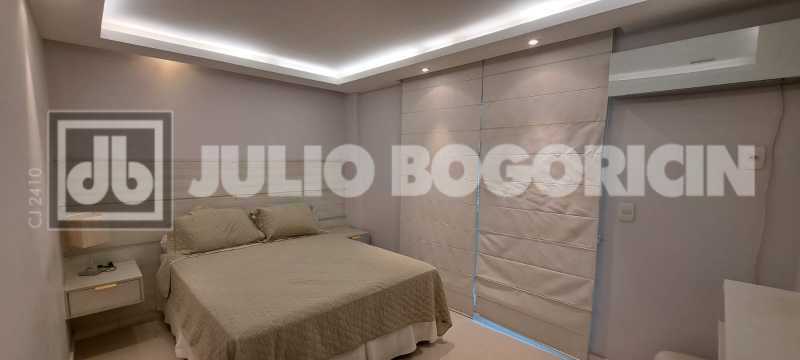 ce03e33f-9366-415b-b16c-0685f3 - 14