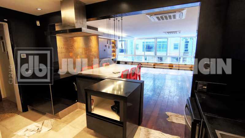 03 Leblon 180 M2 3 Quartos 2 V - 3