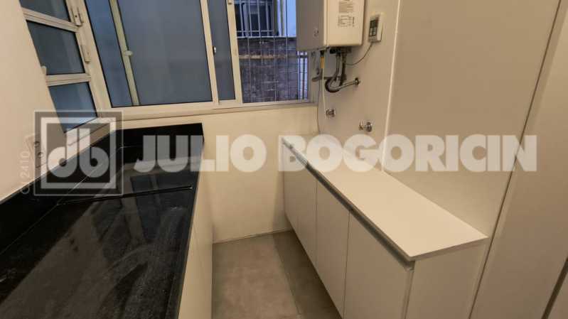 20 Leblon 180 M2 3 Quartos 2 V - 20