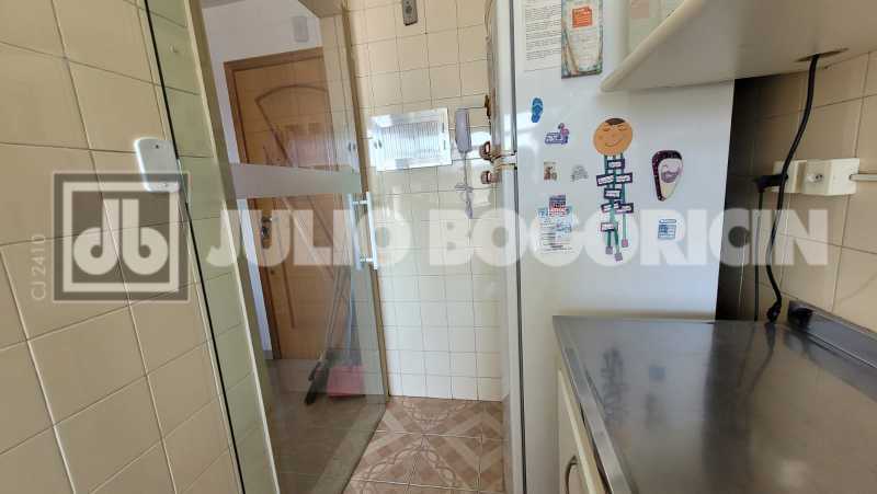 59ee6cf7-7500-4e2e-9900-d910df - 11