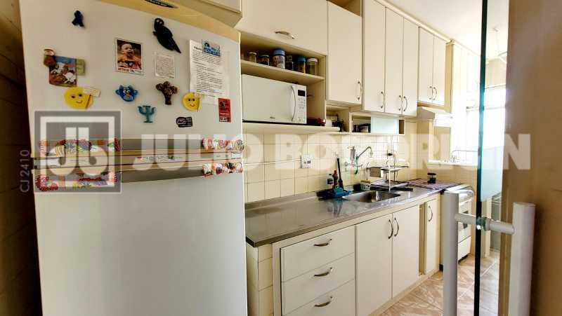 5730aa60-b1cf-45f2-ab5d-28f7c9 - 17