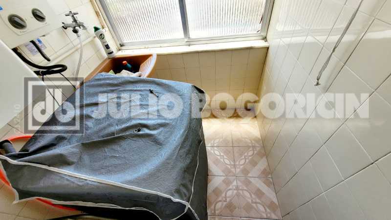 a2d8b90f-11a5-45a6-a6d7-31b06f - 27