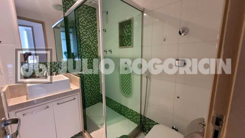 c35abef9-09c9-481a-bfe8-552437 - 25