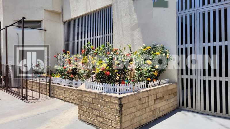 c404ceb1-1cdb-4679-a7a5-c340f2 - 18