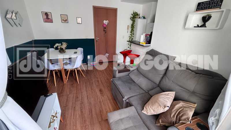 f1f7e6ec-b12c-43da-be66-d84048 - 3