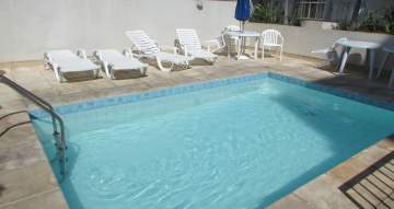 Oportunidade - Laranjeiras - Excelente prédio com infra de lazer - Lindo apartamento - Pronto para morar - Vista deslumbrante - Living - Varanda - 4 quartos sendo 1 suíte - 2 vagas escrituradas. - JBF42167