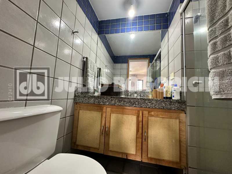 552ade70-7001-42b9-af25-8d36f8 - 12