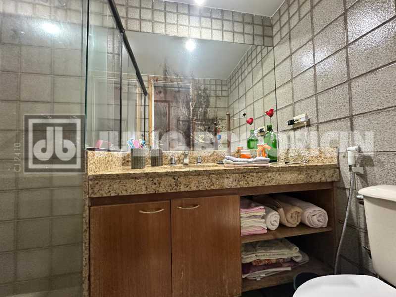 7f5c8c30-0f5e-443f-992d-1701dc - 15