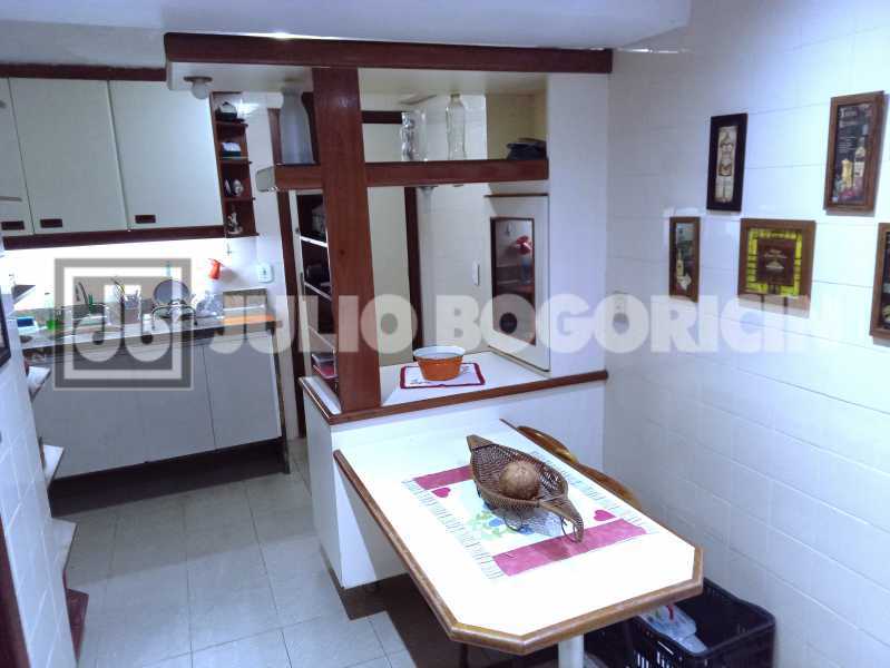 20251113_182641 - 11