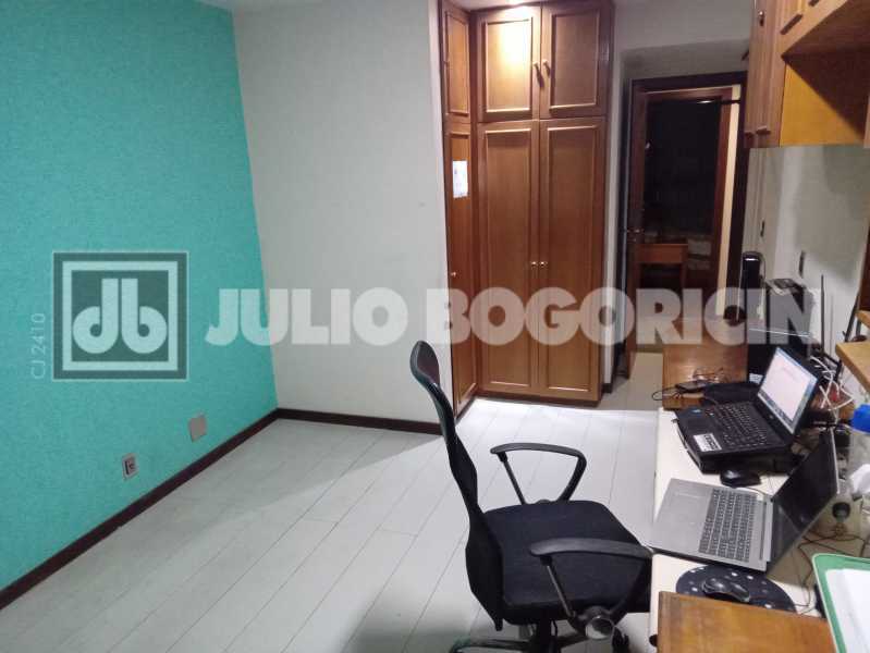 20251113_182825 - 16