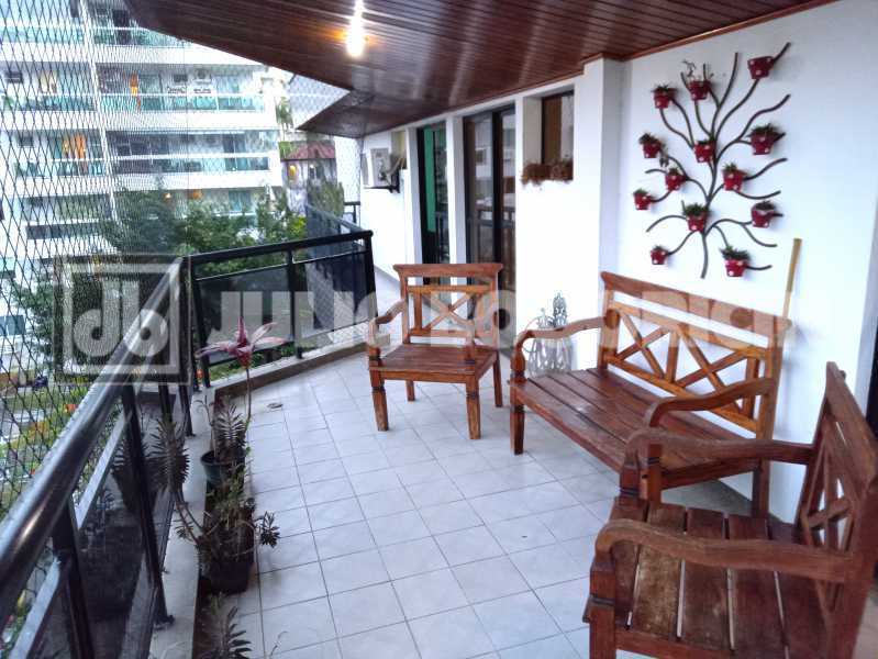 20251113_181217 - 38