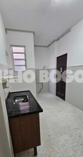 8cd9e507-9e48-4a61-ae24-8fb04b - 16