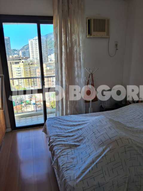 aaa12938-6bcd-4ffb-ade2-537d12 - 18