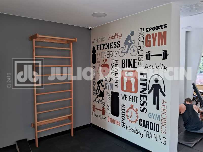 e8a2ce06-dfe5-4ef0-a917-e4e44a - 20