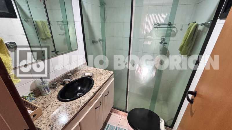 3e96b124-b40d-4c80-95cf-0d902d - 21