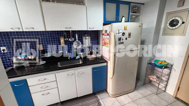 96178b5f-0ec5-491c-a293-820d54 - 24