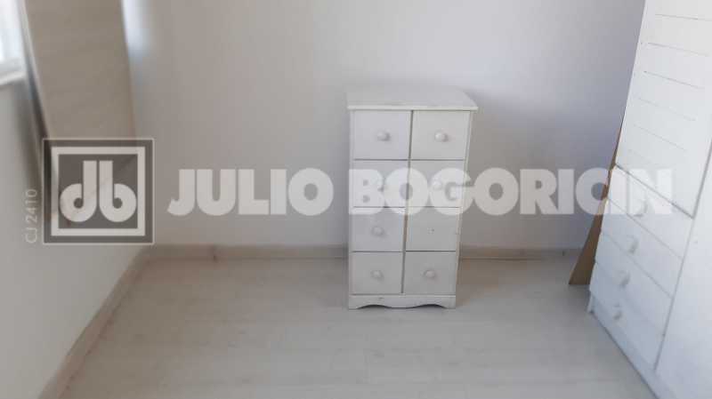 3b9c579d-d481-4b73-a8d7-7d6ce0 - 8