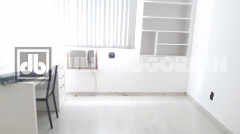 927e2d4f-eb2b-4991-9009-746711 - 17