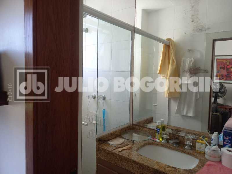 WhatsApp Image 2025-12-05 at 1 - 16