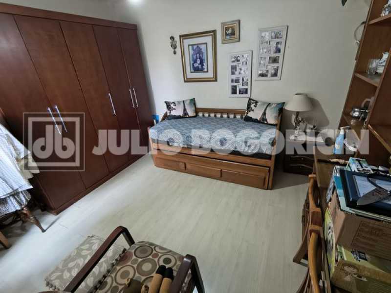 11monero3quartosjuliobogoricin - 11