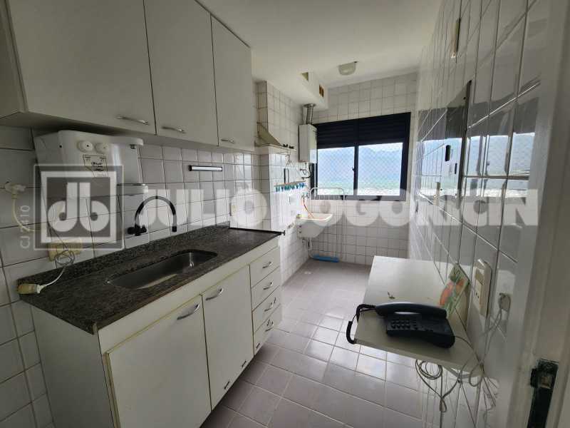 9c5a8036-1c6d-4bdc-a435-6b6c3b - 10