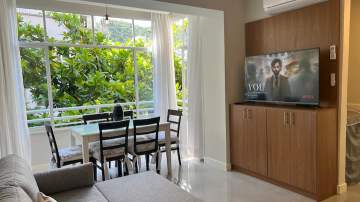 Imperdível - Apartamento 2 quartos em Copacabana 2 suítes, vista lateral para o mar, totalmente reformado, mobiliado e decorado - JBC29948