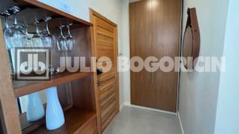 Conheça 40f2625f-6ab7-408c-90c4-2862a0 do imóvel - Apartamento 2 quartos em Copacabana 2 suítes, vista lateral para o mar, totalmente reformado, mobiliado e decorado - JBC29948 - 7 40f2625f-6ab7-408c-90c4-2862a0 - 7