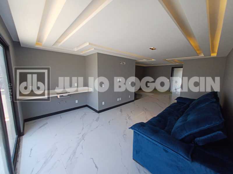 7c4ad260-4031-48cb-bf9f-682747 - 5