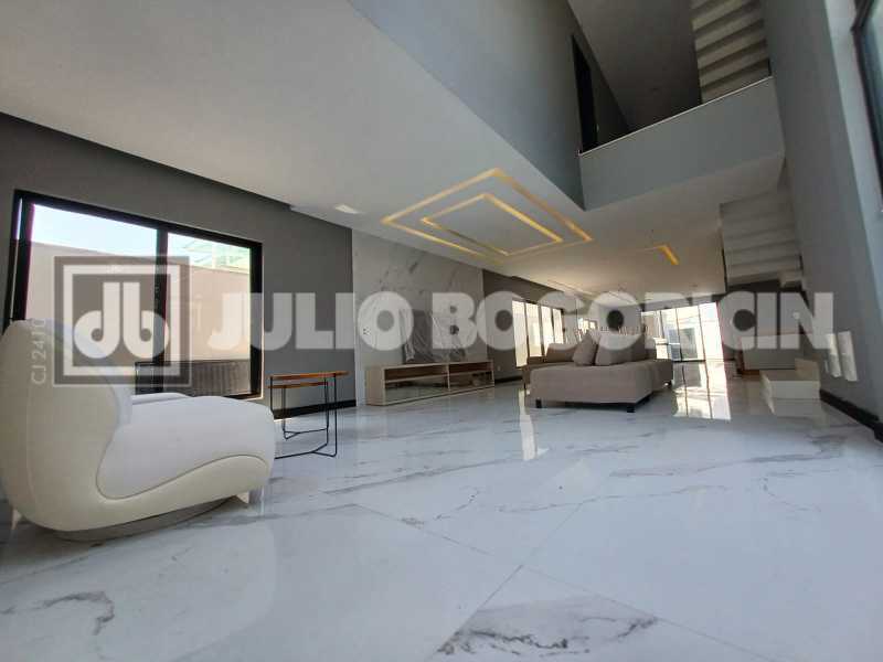 3229f00e-6842-4c16-8001-61f240 - 25