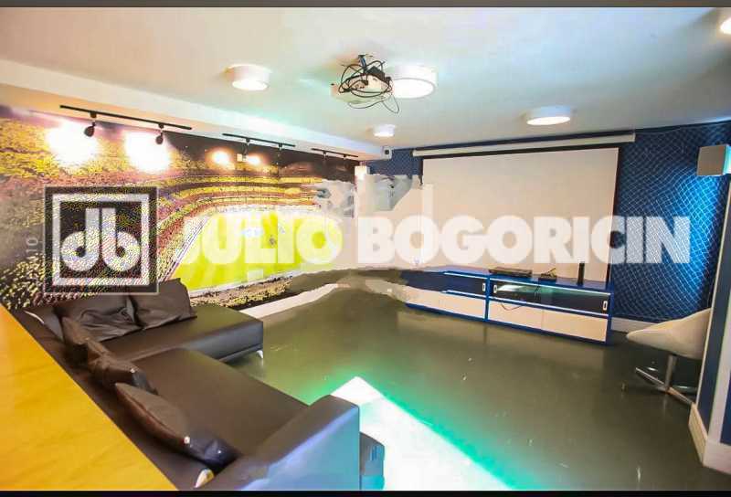 WhatsApp Image 2025-12-12 at 1 - 32