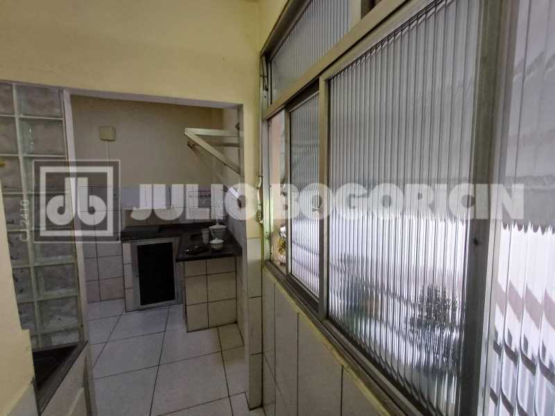 área de serviços. - 12