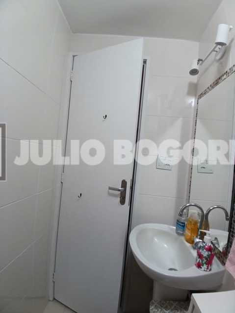 045e2399-368b-400a-a994-4371d2 - 27