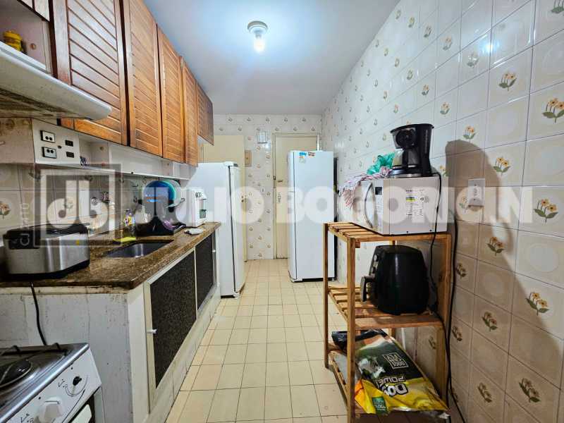 9a39bbc0-bb4b-4b3f-b68b-8b0cb7 - 21