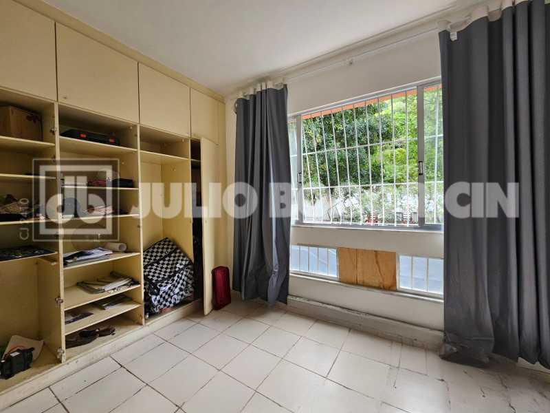 d3764260-97cd-44f5-8c50-c30b49 - 6