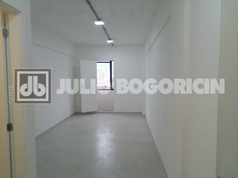 WhatsApp Image 2025-12-22 at 1 - 6