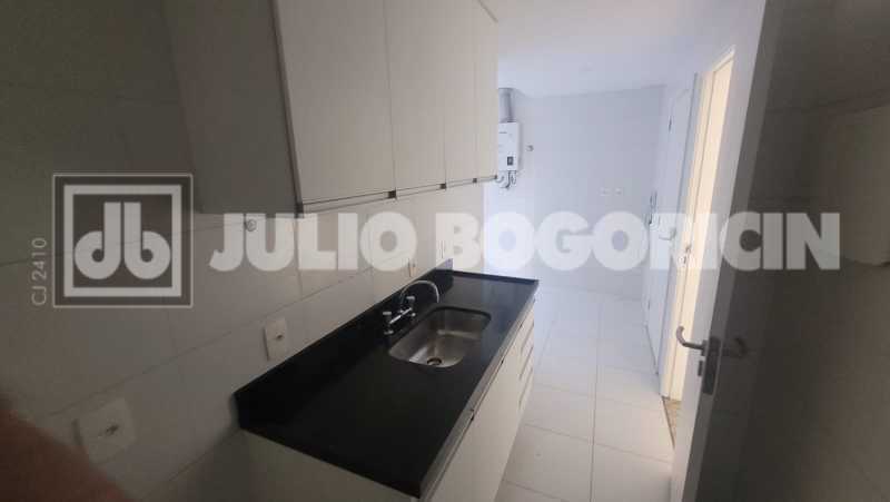 f000656e-0e86-4d6d-8d37-9f77b1 - 14