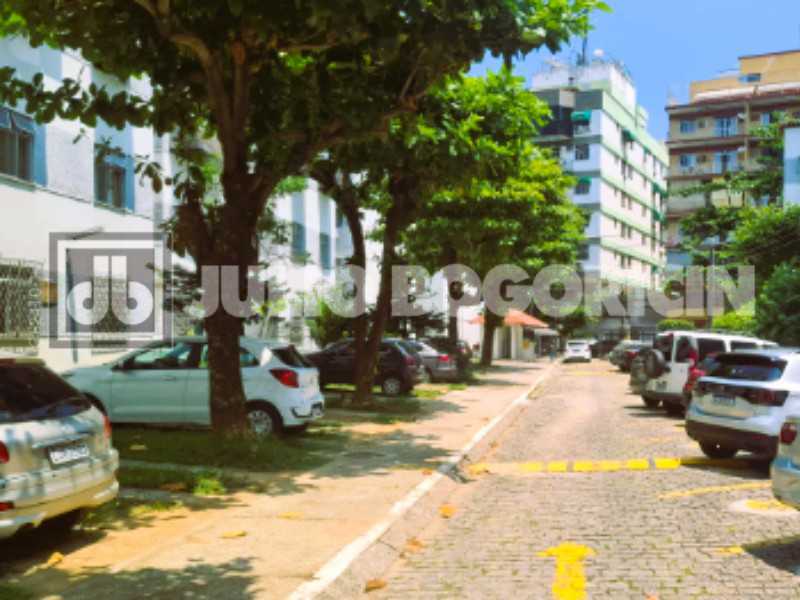 COMDOMÍNIO PAULO VI-3 - 29