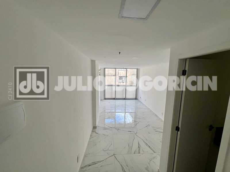 cea5ec32-b715-42da-af10-c7ec32 - 7