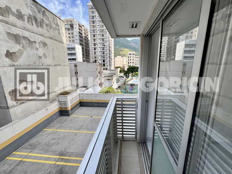 0c7464bf-52d8-458c-abfa-70aa75 - 8