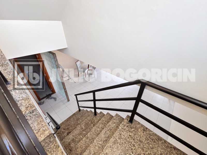 7ffa49c5-d914-4140-8ca8-d3f55f - 15